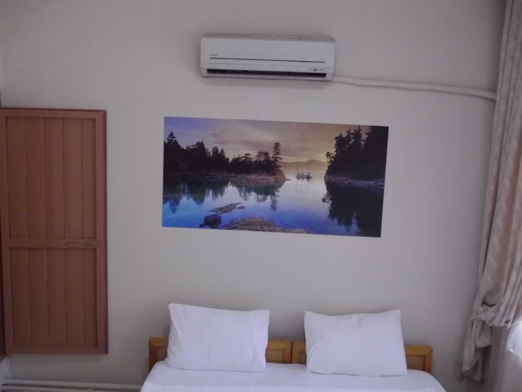 Caylan Hotel Izmir Bagian luar foto