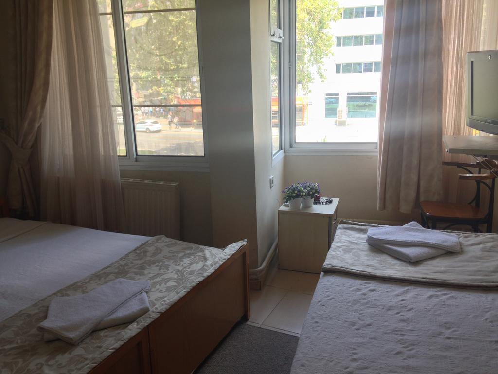 Caylan Hotel Izmir Bagian luar foto